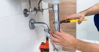 Сантехнические работы Ртищево цена 476 руб. Услуги сантехника